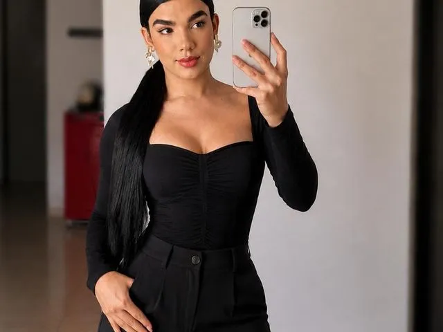 Ainaramodel7